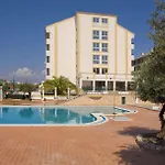 Aparthotel Ourabay - Art & Holidays 4*