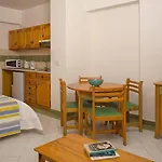 Ourabay - Art & Holidays מלון דירות אלבופיירה