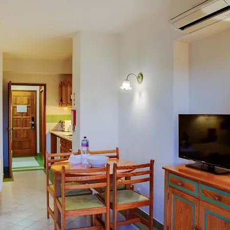 奥莱贝公寓式酒店 - 艺术与假期 公寓式酒店