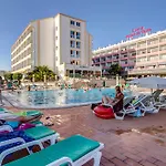 Ourabay - Art & Holidays Aparthotel