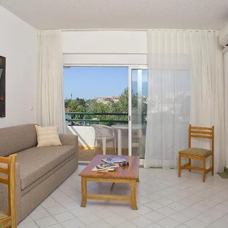 Ourabay - Art & Holidays Aparthotel Albufeira
