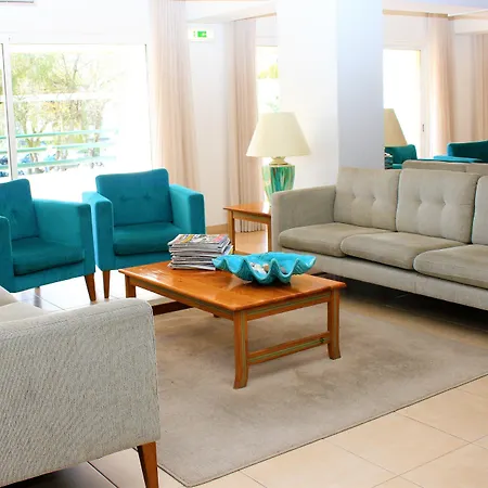 Ourabay - Art & Holidays Apart-hotel