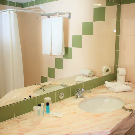 Apart-hotel Ourabay - Art & Holidays