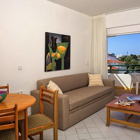 Ourabay - Art & Holidays 아파트호텔 4*