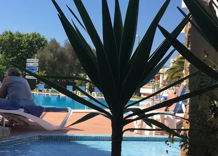 Ourabay - Art&holidays Apartahotel Albufeira