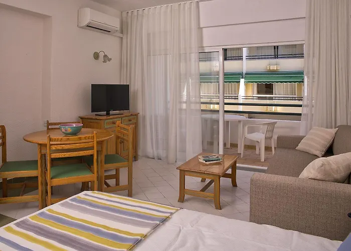 Ourabay - Art&holidays Albufeira