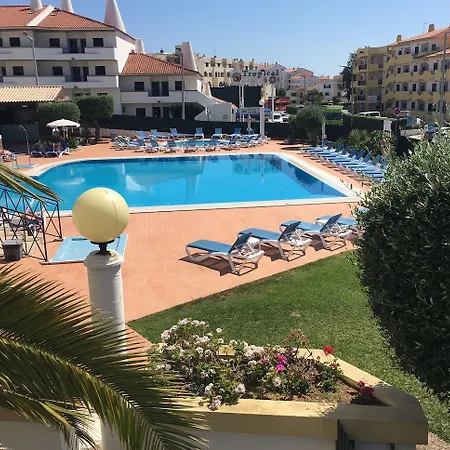 Ourabay - Art & Holidays 4* Албуфейра