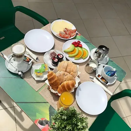 Ourabay - Art & Holidays Албуфейра