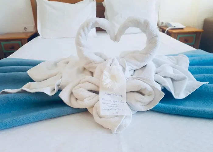 Ourabay - Art & Holidays Apartmanhotel 4*