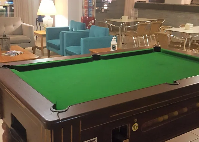 Apartmanhotel Ourabay - Art & Holidays