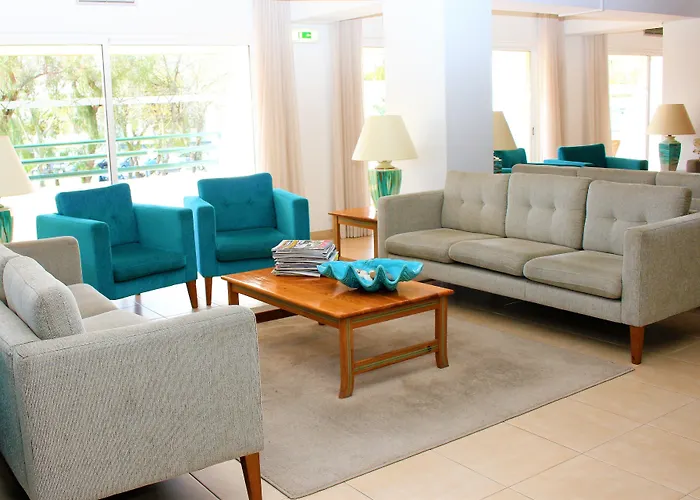 Ourabay - Art & Holidays Apartmanhotel