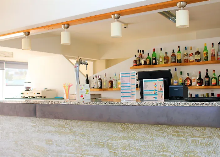 Apartmanhotel Ourabay - Art & Holidays 4*