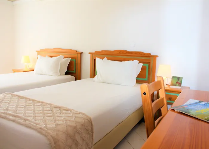 Ourabay - Art & Holidays Apartmanhotel