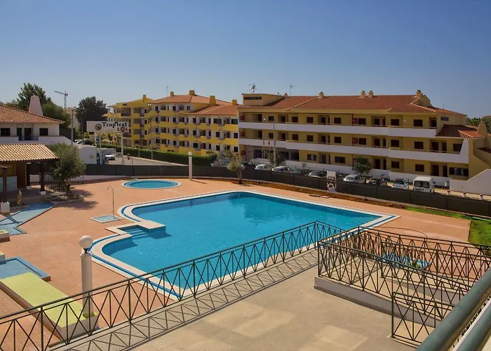 Ourabay - Art & Holidays