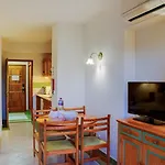Ourabay - Art & Holidays Aparthotel